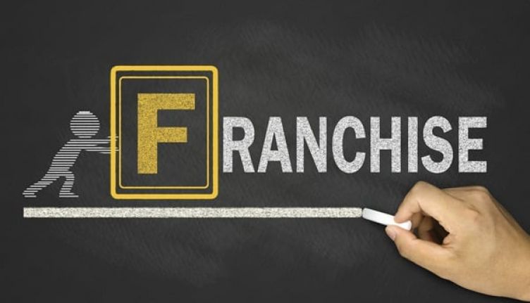 10 Reasons you should become a franchisee