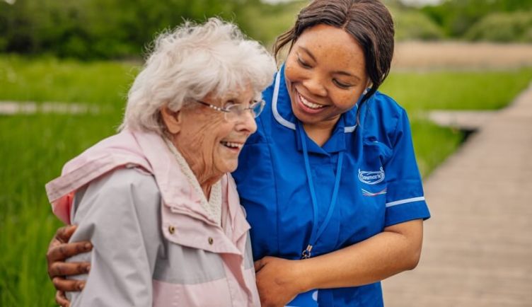 Caremark tops 140 franchised locations